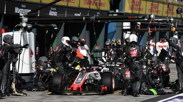 F1澳大利亚站介绍赛车手背后的艰辛与拼搏-第2张图片-www.211178.com_果博福布斯